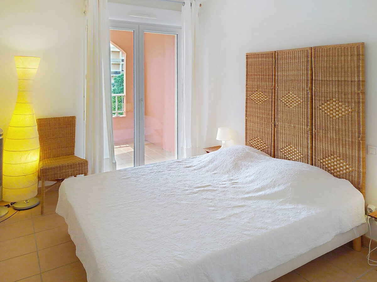 T2 Cabine 45m² avec Loggia, 800m Plage, Parking - Photo 7