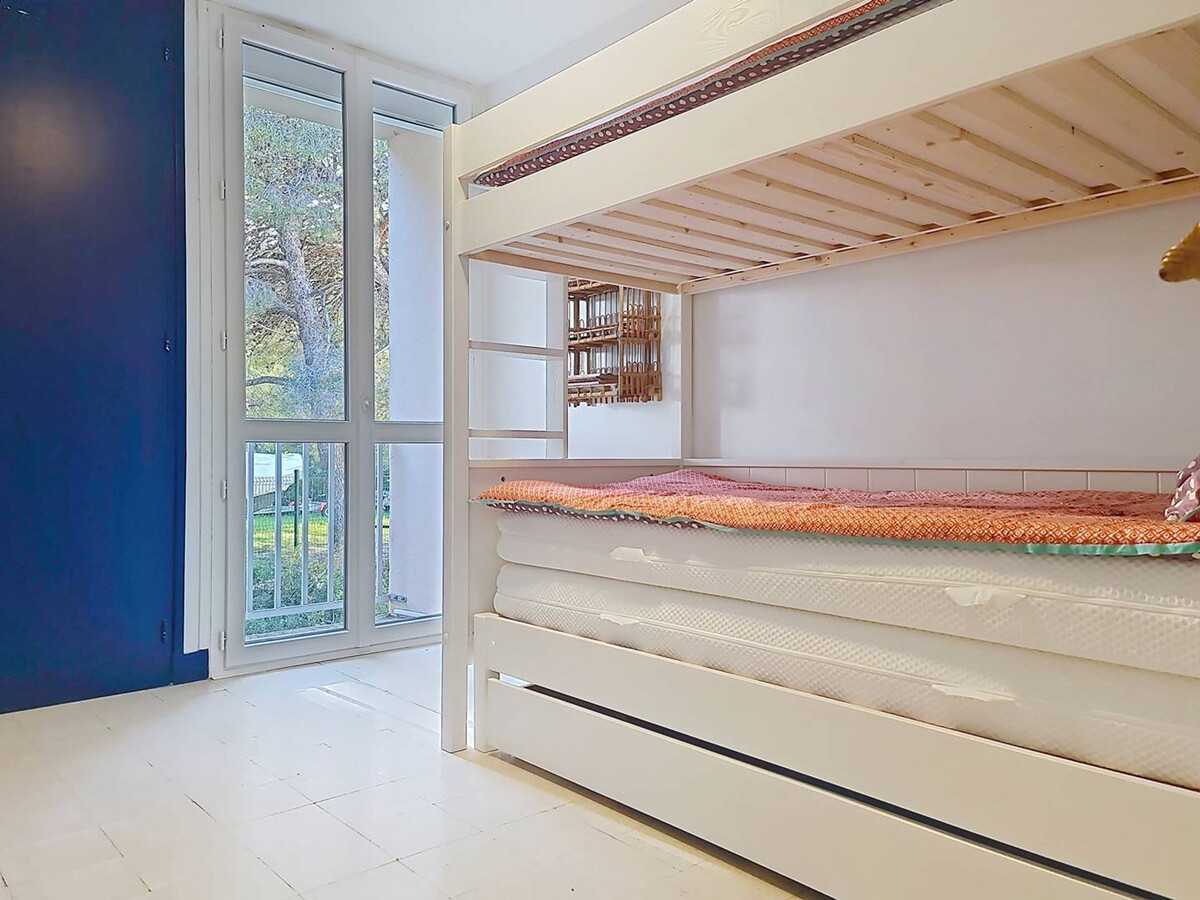 T2 duplex 35 m² à 20m de la plage, vue mer à Bormes - Photo 9