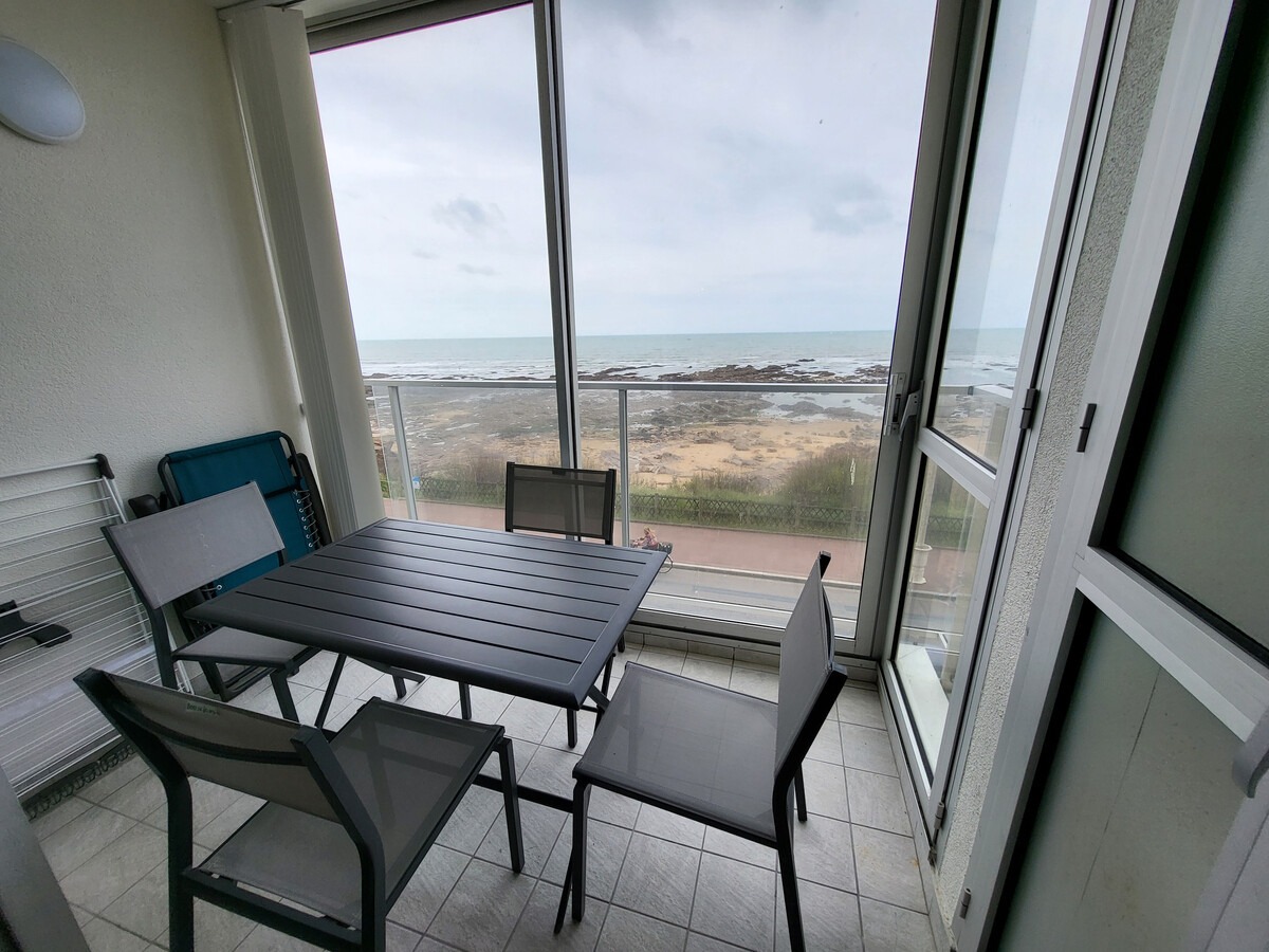 T2 loggia vue mer plein sud, parking à 300m plage - Photo 2