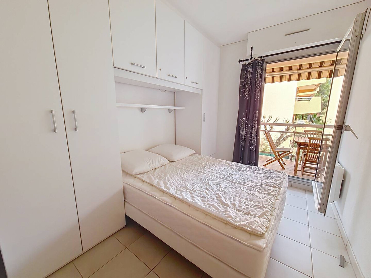 T2 35m² terrasse 12m² à Bormes-les-Mimosas - Photo 8