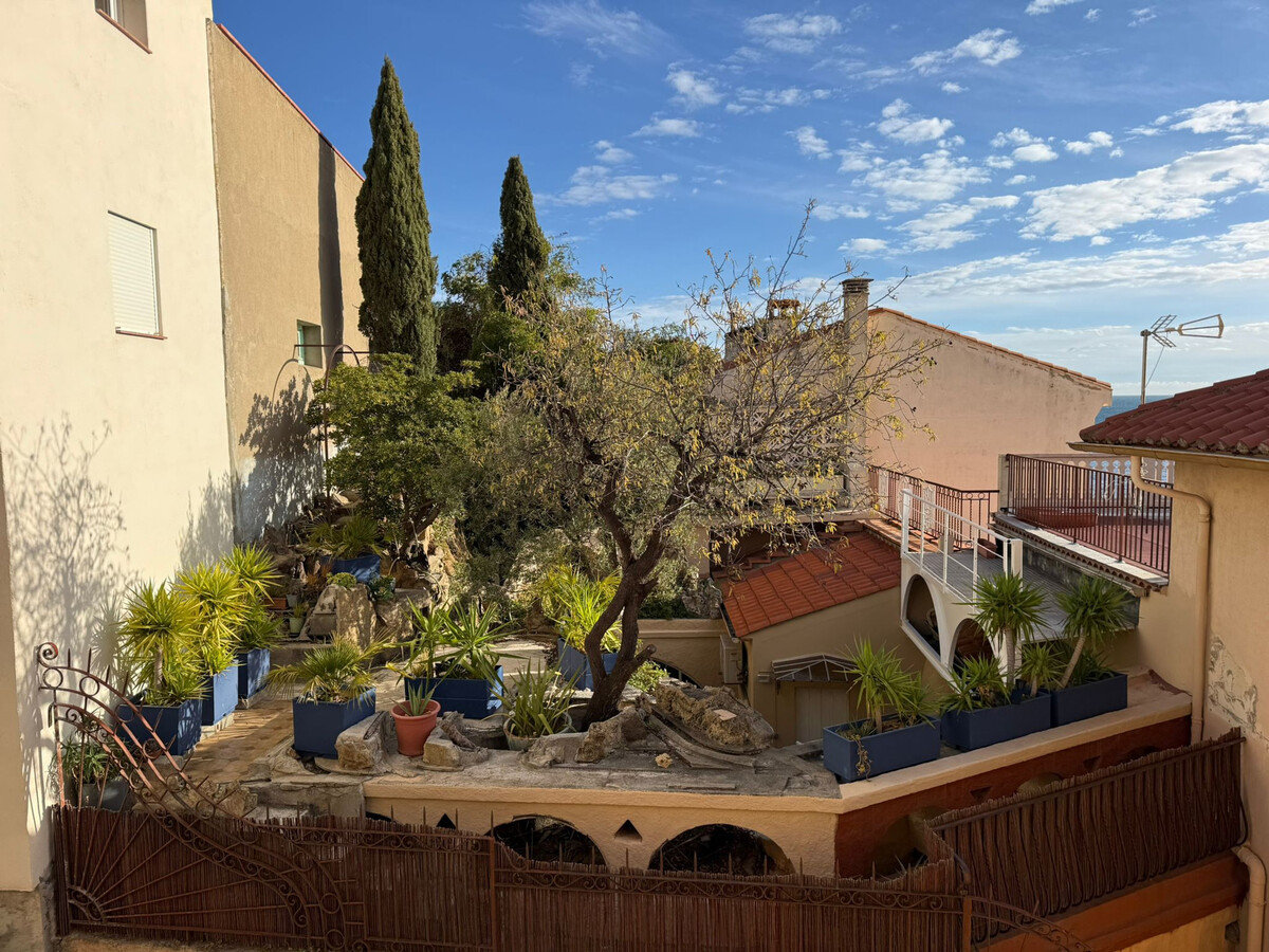 F3 centre-ville Banyuls avec terrasse et parking - Photo 7