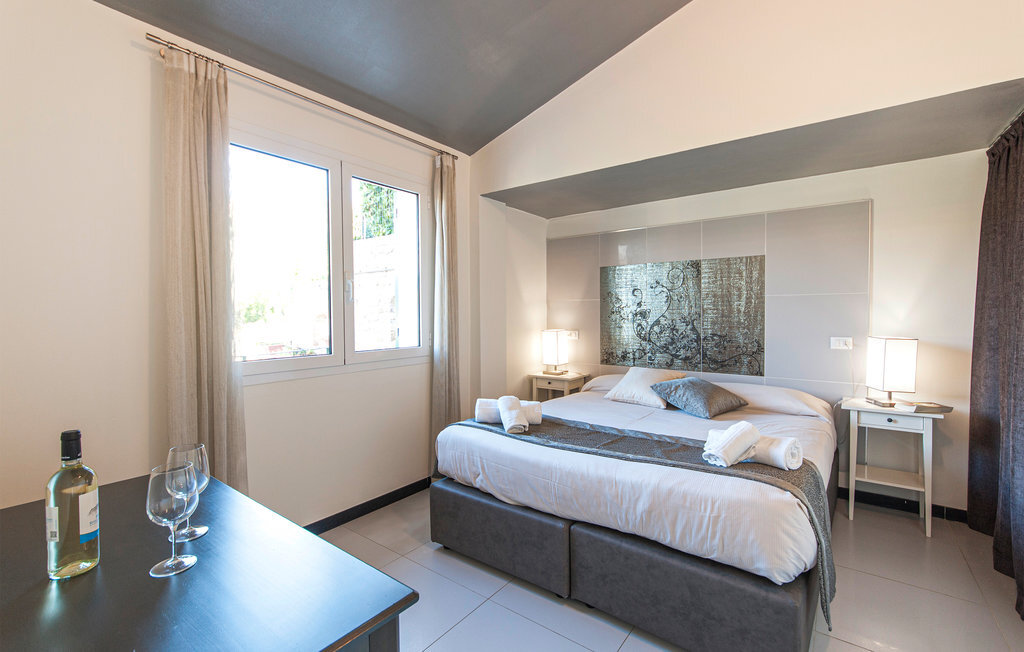 Ginestra bilo – Appartement en oliveraie avec piscine - Photo 4