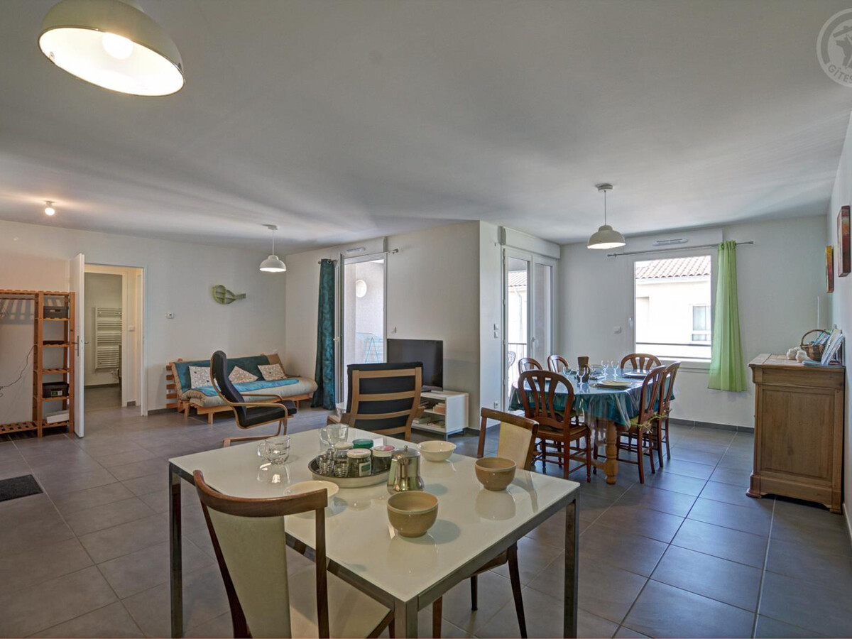 Appartement 70m² PMR avec balcon et fibre à Saint-Genest-Malifaux - Photo 5