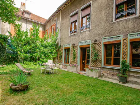 Appartement 2 pers. Jardin 150m² vue Cathédrale, Troyes : photo 4