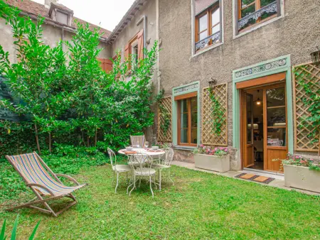 Appartement 2 pers. Jardin 150m² vue Cathédrale, Troyes : photo 14