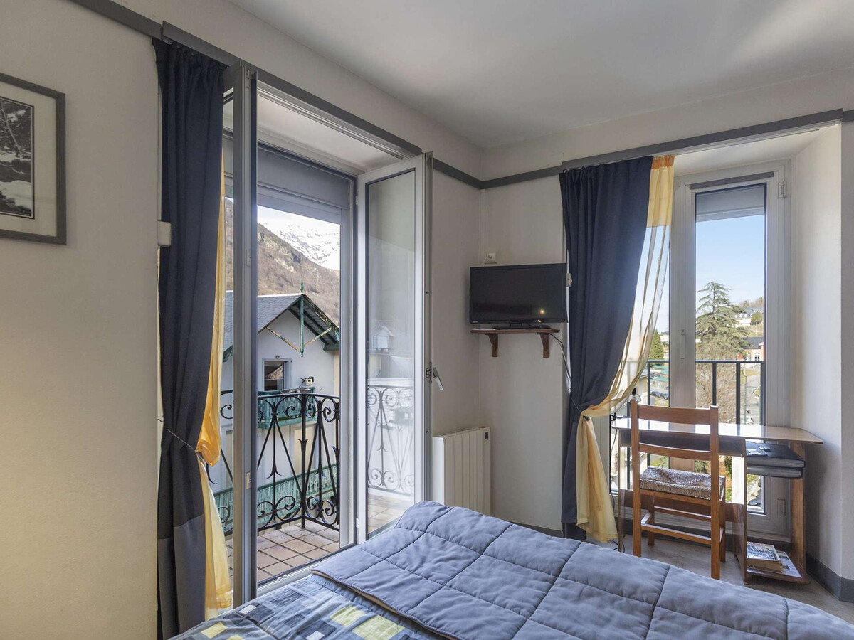 Apt 2 chambres Cauterets, balcon montagne, 350m pistes - Photo 6
