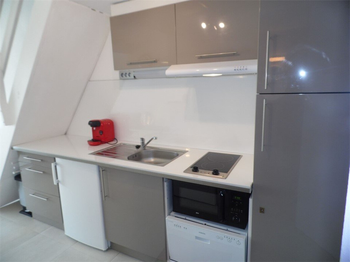 Studio mezzanine 36 m² avec loggia et parking privé - Photo 4