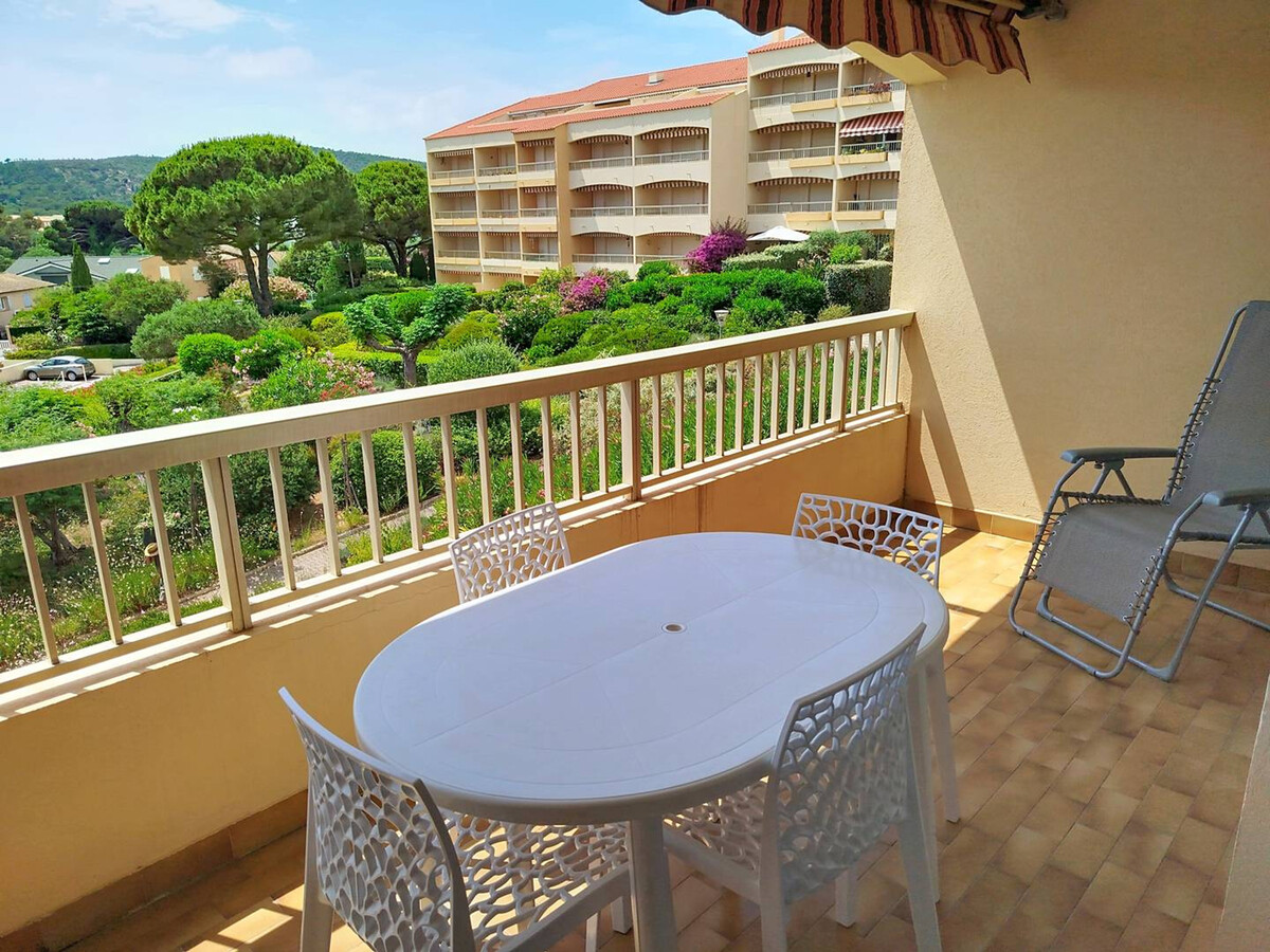 T2 climatisé 25 m² vue mer à Bormes-les-Mimosas - Photo 9