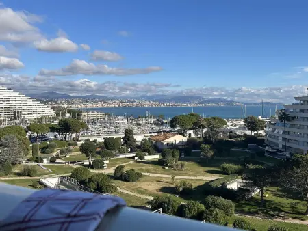Studio bord de mer Villeneuve-Loubet, parking privé : photo 10
