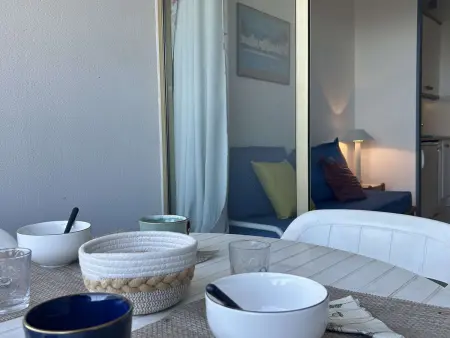 Studio bord de mer Villeneuve-Loubet, parking privé : photo 11