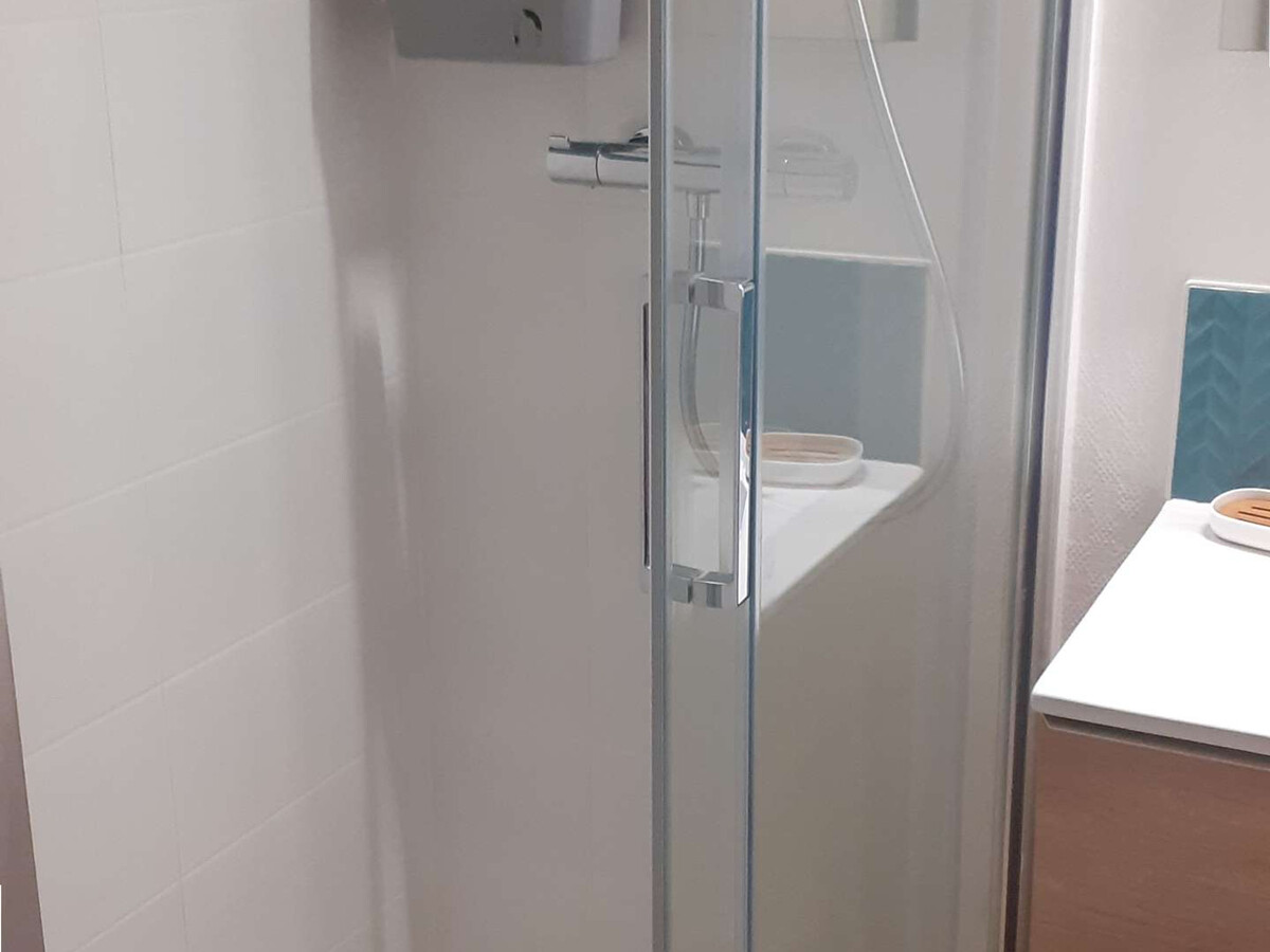 Studio cabine 28m² Carnac, piscine chauffée - Photo 8