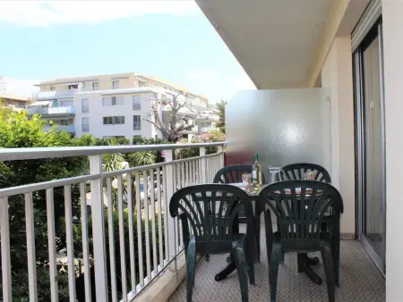Studio avec terrasse et parking, 30m de la mer : photo 7