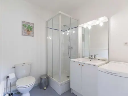 Appartement 32 m² centre Cauterets, balcon EST et cave à skis : photo 10