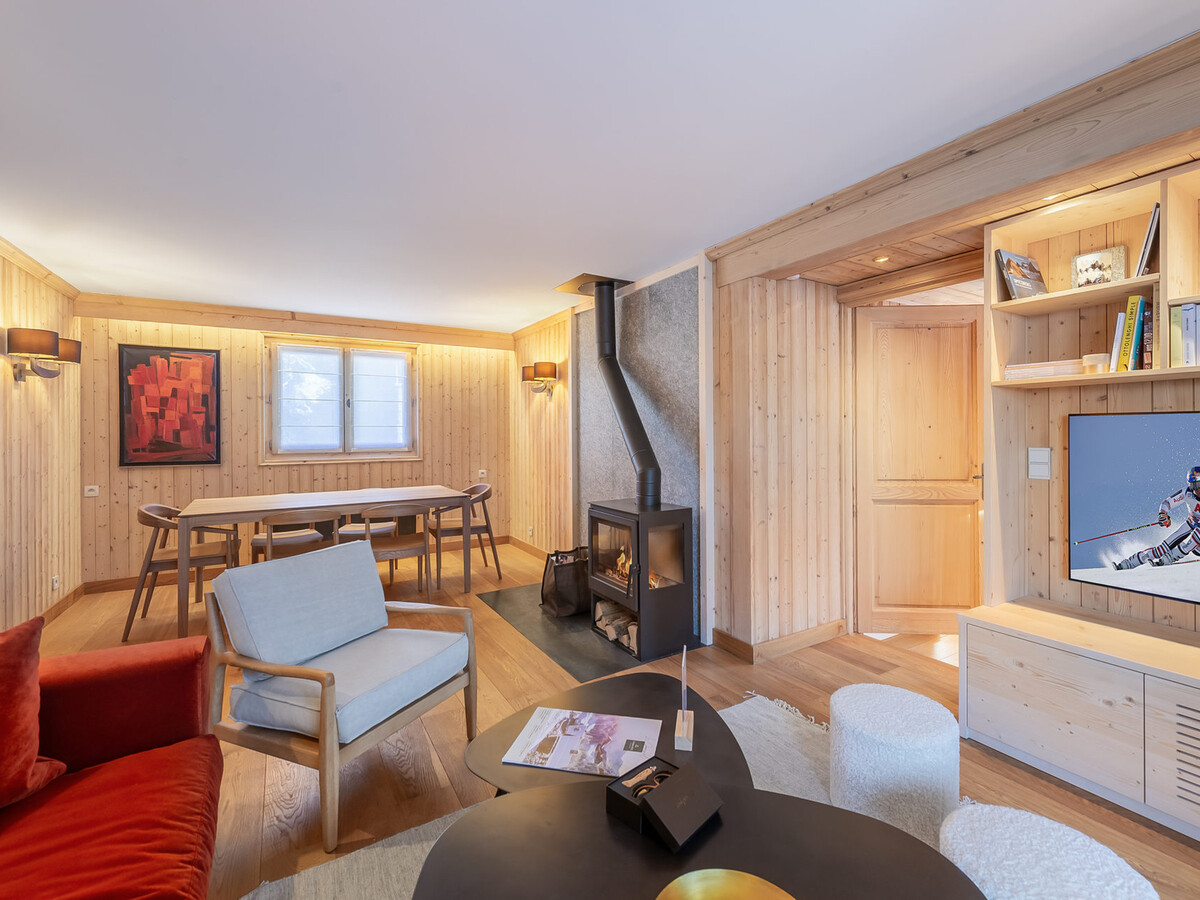 Appartement 65 m² rénové, 2 suites, poêle à bois à Megève - Photo 3