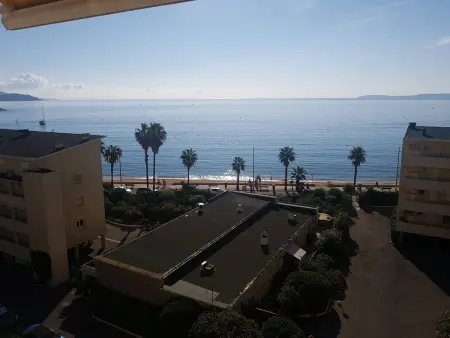 Location appartement à Le Lavandou, Studio avec vue mer au Lavandou