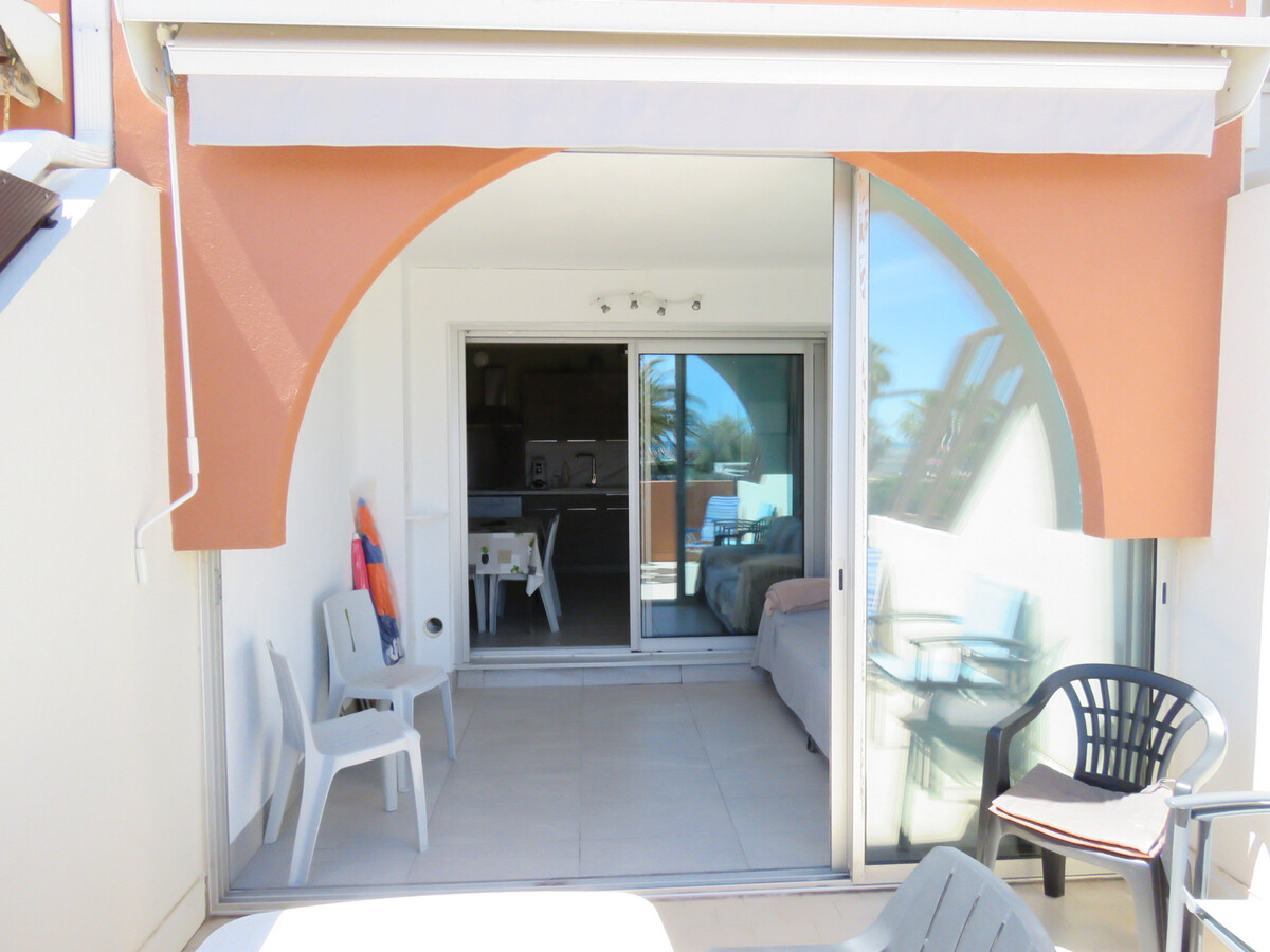 T2 front de mer à Sète avec terrasse et parking - Photo 12