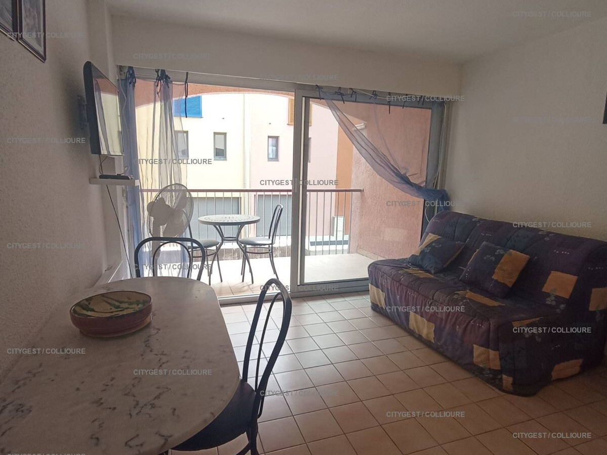 F2 traversant avec terrasse, 150m plage à Collioure - Photo 1