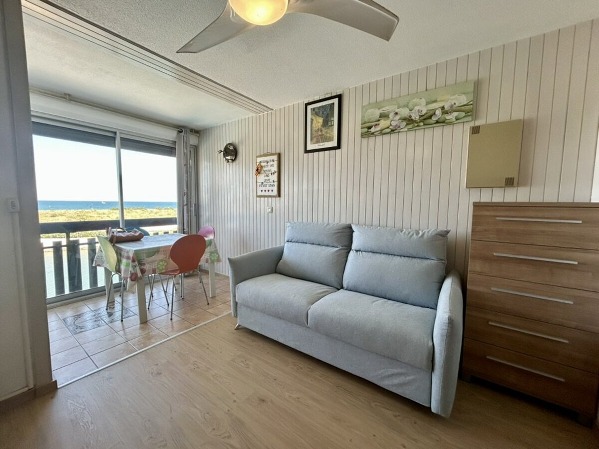 Studio cabine face marina à Saint-Cyprien, piscine été - Photo 3