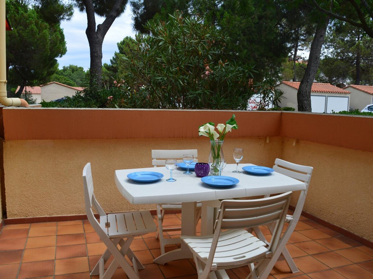 T2 RDC avec terrasse et parking, 300 m plage - Photo 7