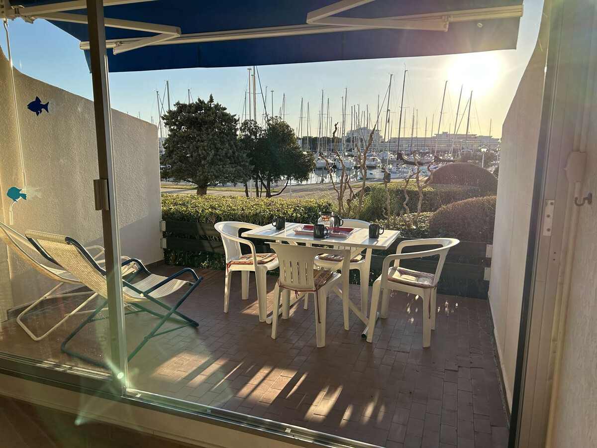 Studio RDC avec terrasse à Port Camargue - Photo 1