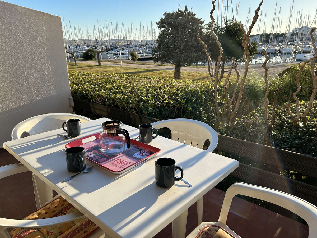 Studio RDC avec terrasse à Port Camargue - Photo 3