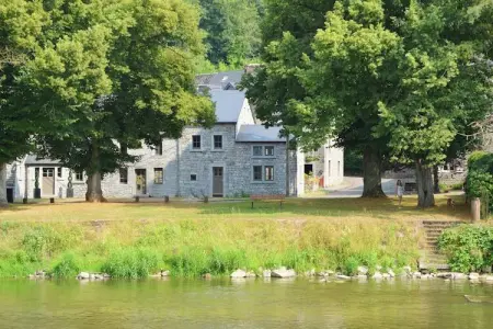 Gîte 12 pers. Hamoir : lac et forêt à 100 m : photo 12