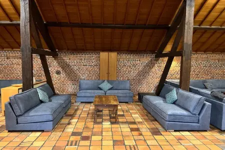 Le Néblon – Manoir 32 pers. avec piscine intérieure : photo 2