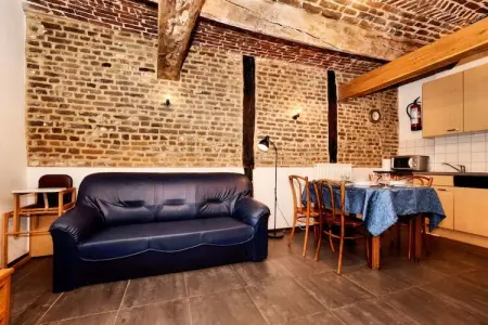 Hof van Aken, Maison de vacances historique avec terrasse privée, Richelle - Photo 3