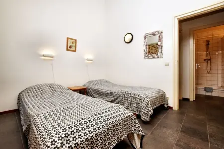 Hof van Aken, Maison de vacances historique avec terrasse privée, Richelle - Photo 14