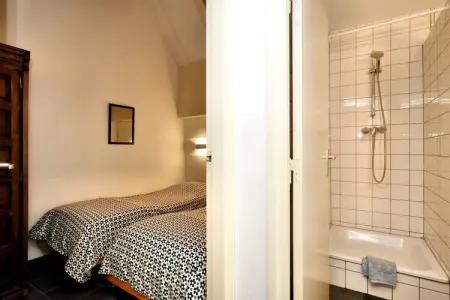 Hof van Aken, Maison de vacances historique avec terrasse privée, Richelle - Photo 17