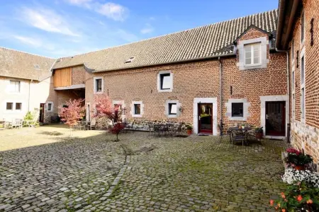 Hof van Aken, Maison de vacances historique avec terrasse privée, Richelle - Photo 27