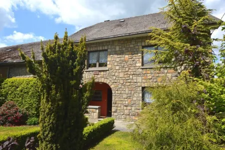 Location maison à Nidrum, Maison de vacances avec sauna et terrasse