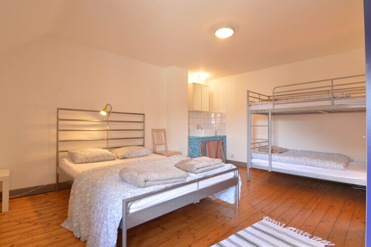Maison 18 personnes, 6 chambres, 2 cuisines à Halenfeld - Photo 23