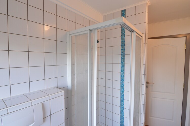 Maison 18 personnes, 6 chambres, 2 cuisines à Halenfeld - Photo 28