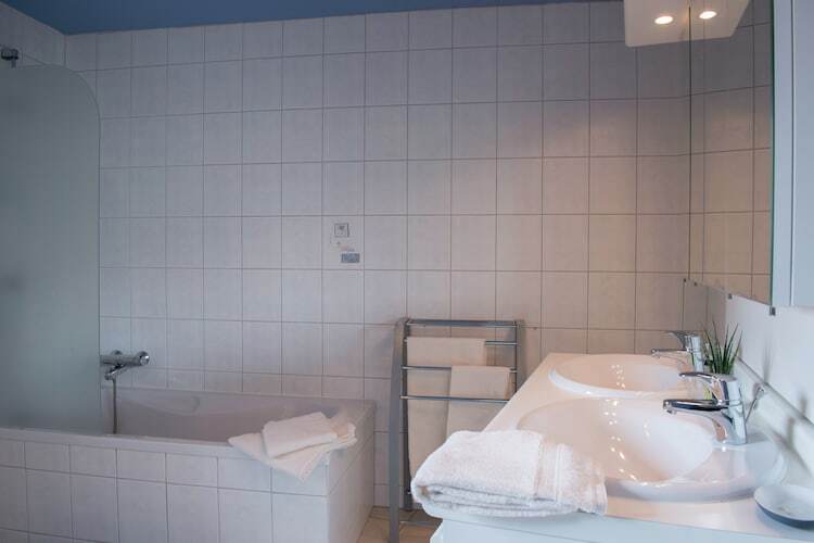 Terra : maison 28 pers., 12 chambres à Waimes - Photo 21