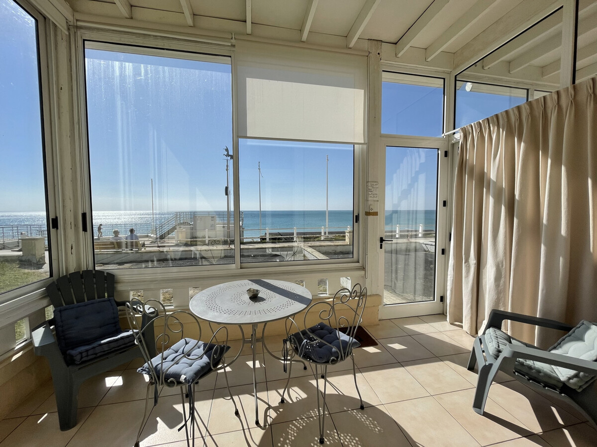 Duplex 50m plage à Jullouville, jardin privatif - Photo 1