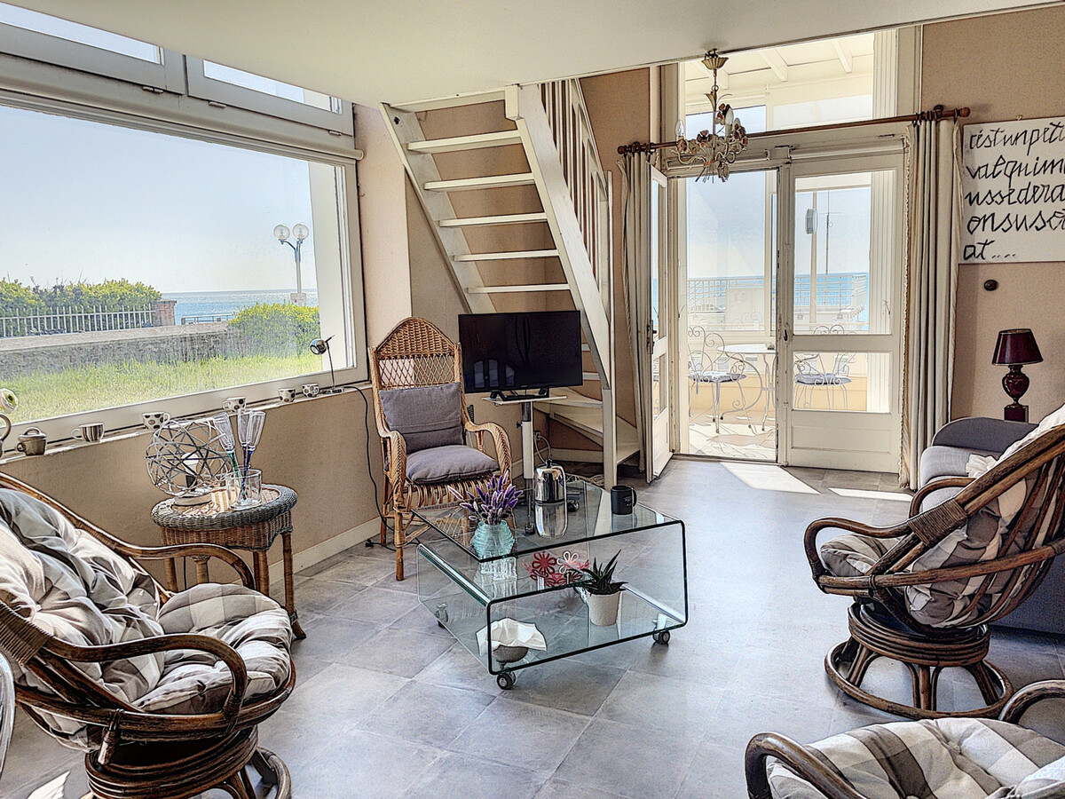 Duplex 50m plage à Jullouville, jardin privatif - Photo 8