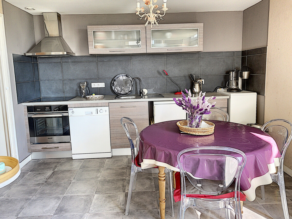 Duplex 50m plage à Jullouville, jardin privatif - Photo 9