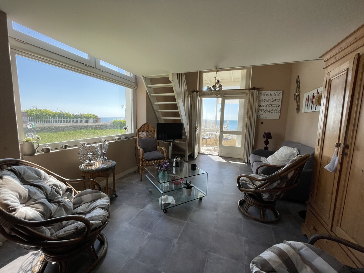 Duplex 50m plage à Jullouville, jardin privatif - Photo 10