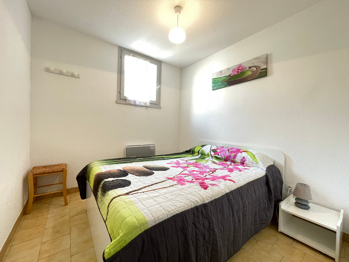 Appartement 30 m² climatisé, parking, 550 m plage - Photo 4