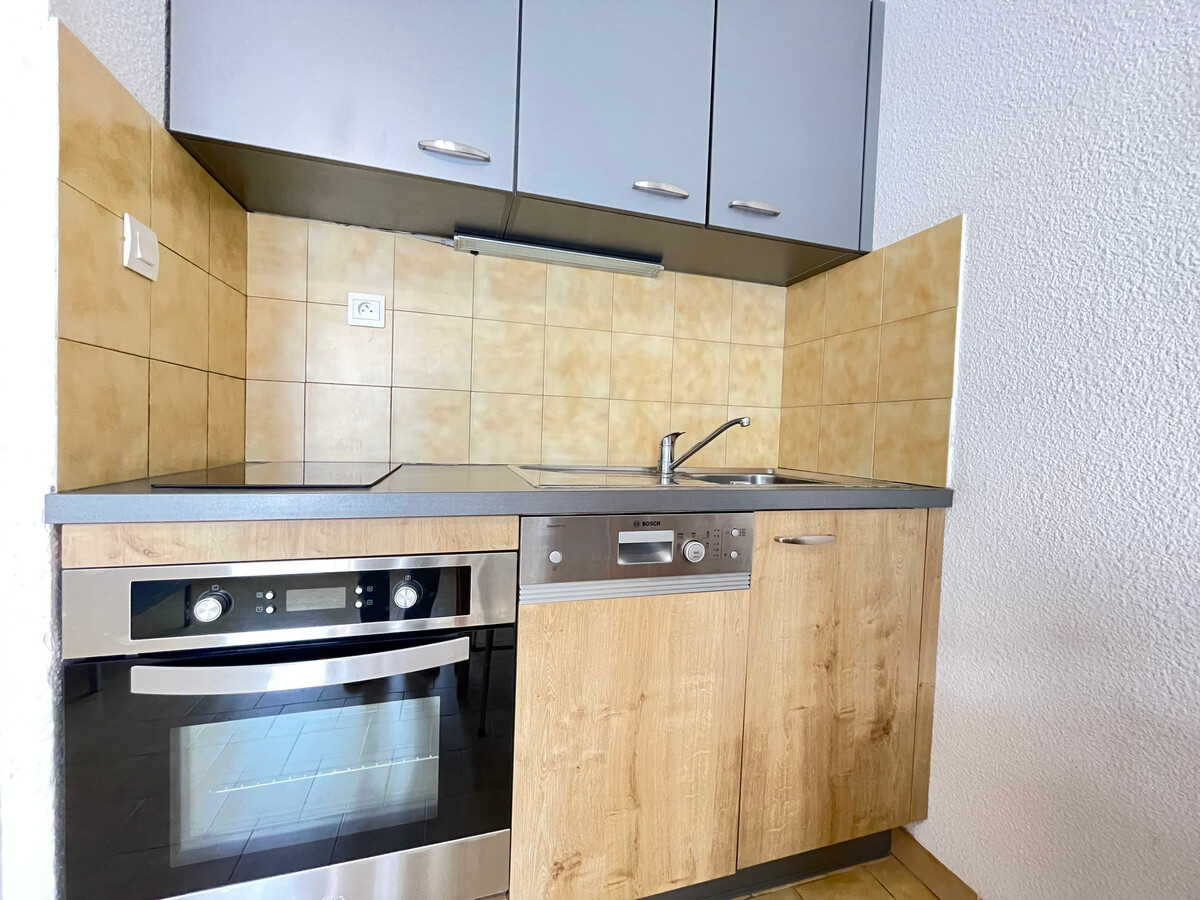 Appartement 30 m² climatisé, parking, 550 m plage - Photo 9
