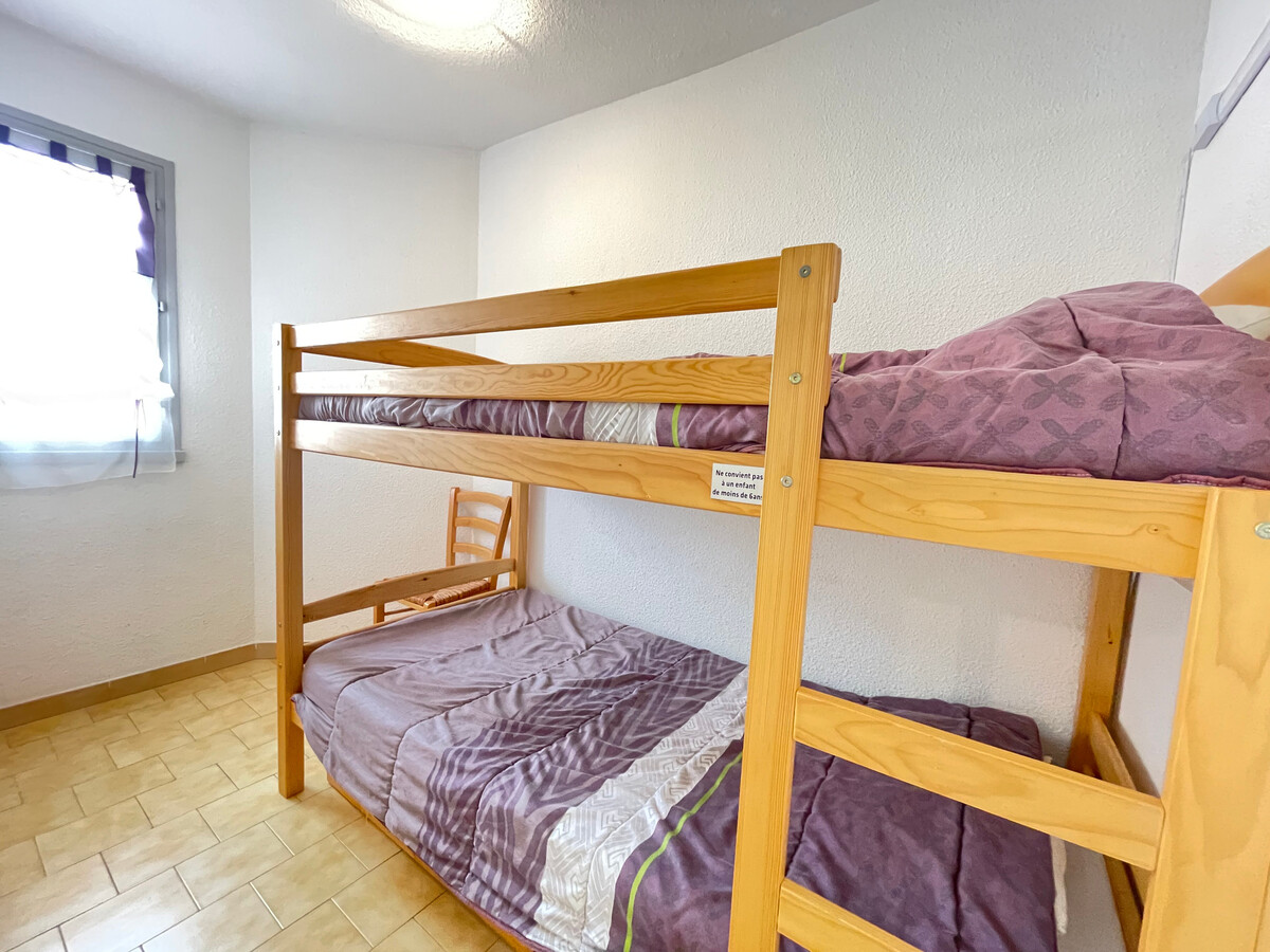 Appartement 30 m² climatisé, parking, 550 m plage - Photo 10