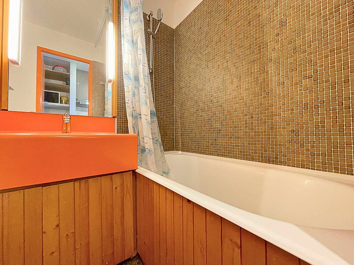 Studio 2 pers aux pieds des pistes aux Menuires - Photo 7