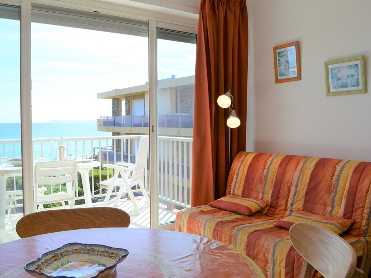 Studio vue mer au Lavandou avec terrasse et ménage - Photo 6