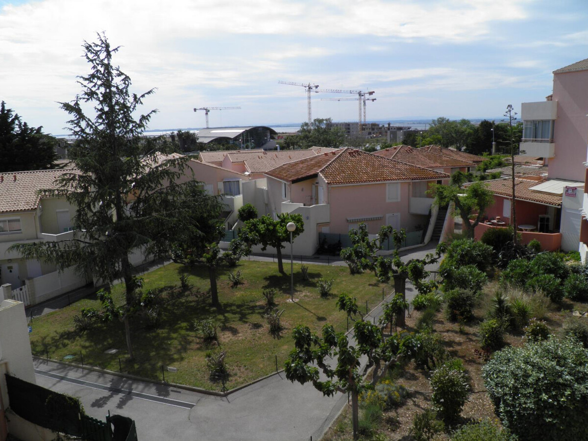Appartement 30 m² à Sète, 500 m plage, terrasse privée - Photo 9