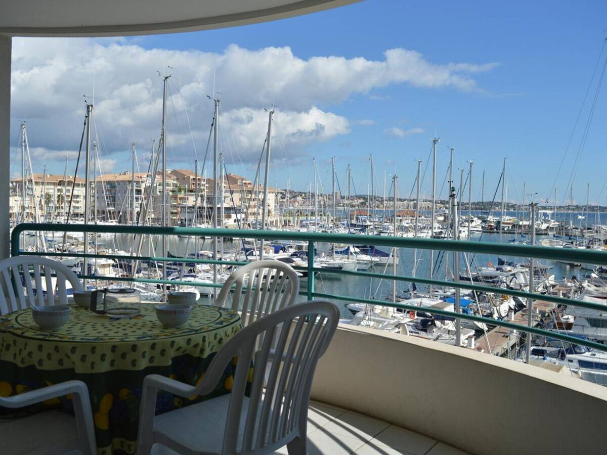 Appart 5 pers Fréjus, vue mer, piscine, 150m plage - Photo 1
