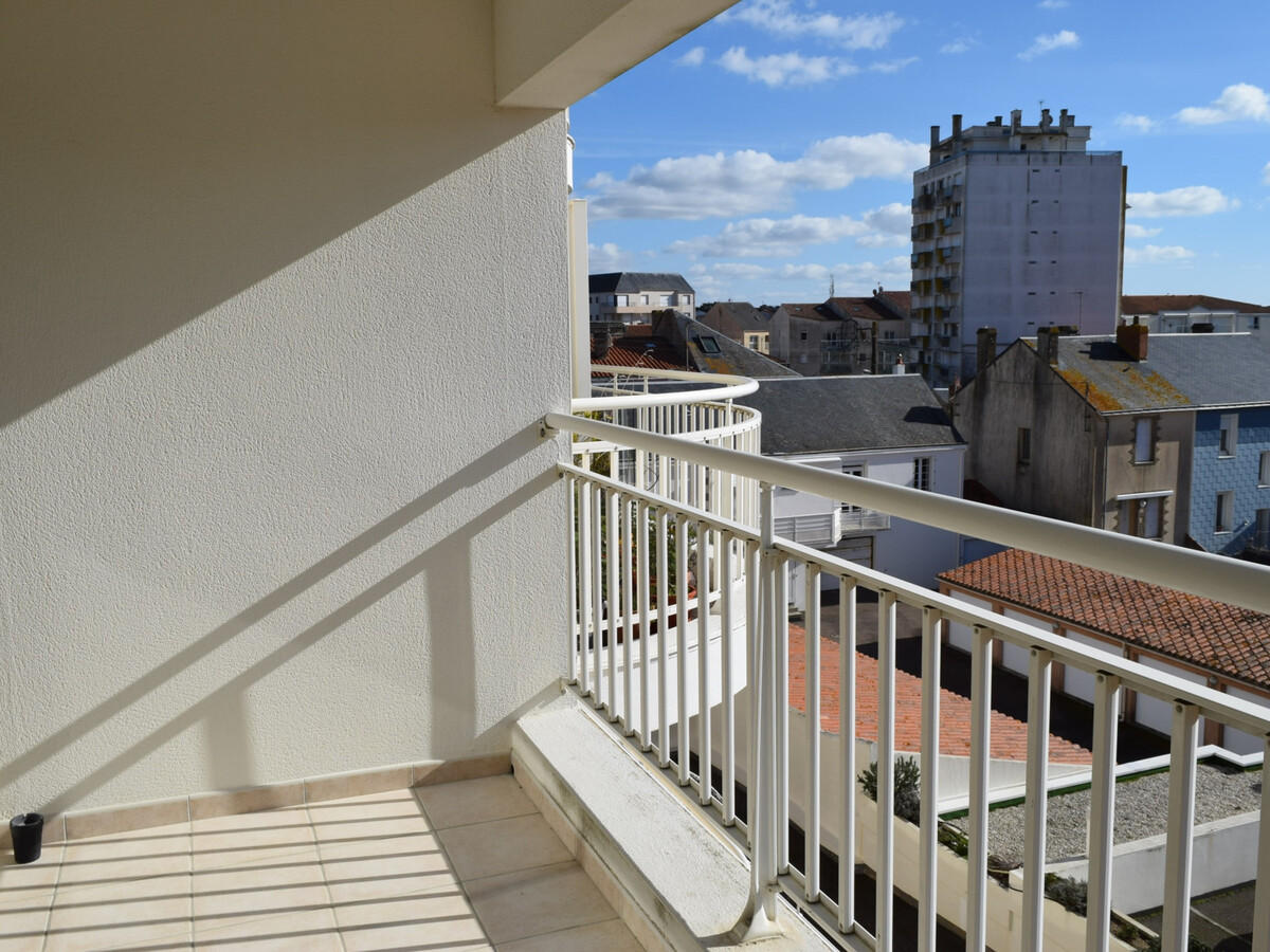 Appart. 2 étoiles garage et balcon face mer aux Sables-d'Olonne - Photo 12