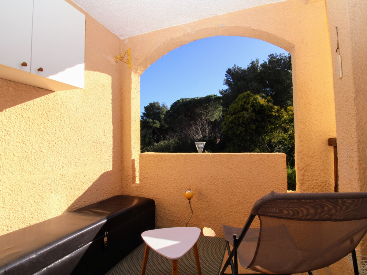 T2 Saint-Cyprien, 2 balcons vue port et parking - Photo 12
