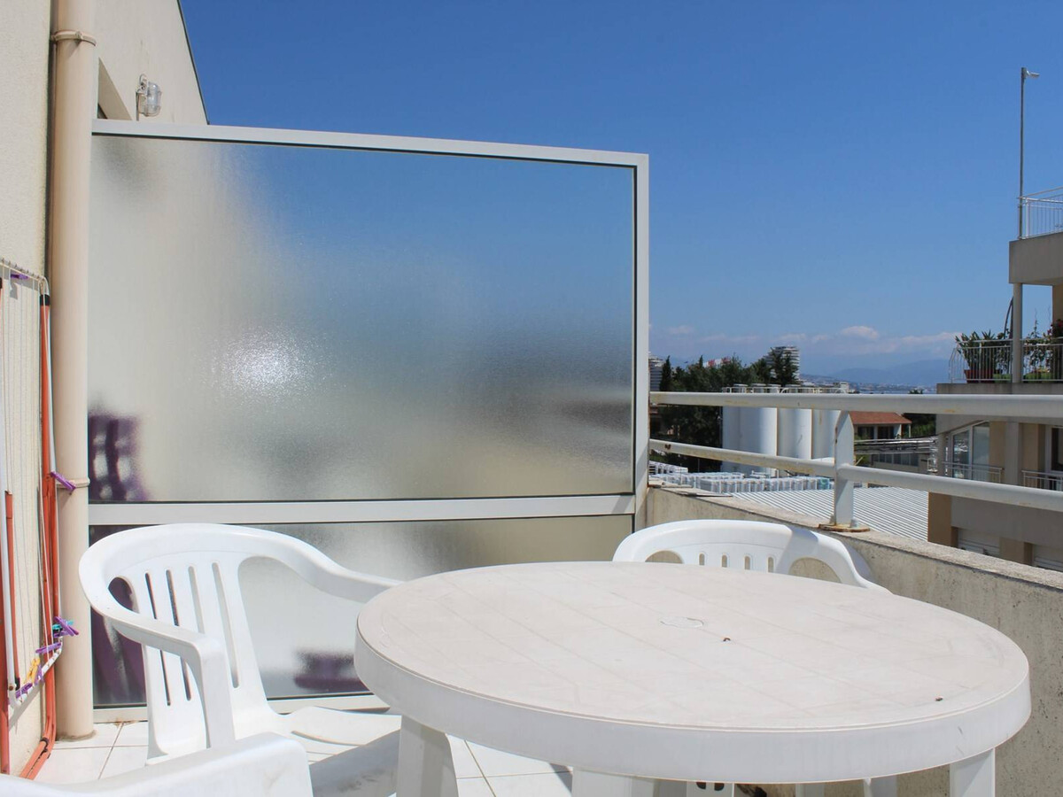 Appartement 3 pièces piscine, 15 min plage à Villeneuve-Loubet - Photo 6
