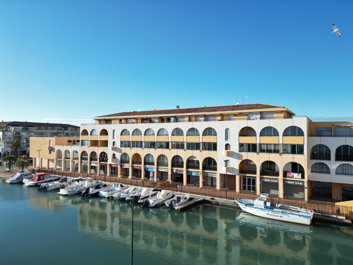 T2 vue mer première ligne à Sète, garage inclus - Photo 13